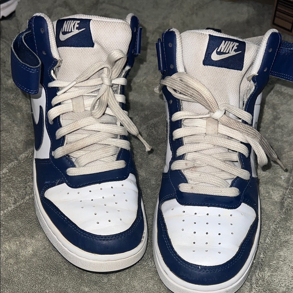 Nike High-Top Sneakers in Navy and White